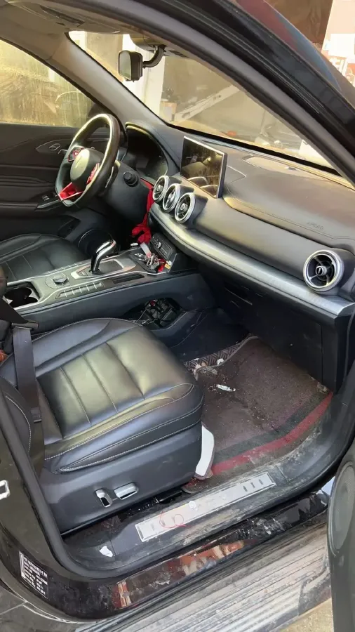 2020 WEY VV5 1.5T 171HP L4 7DCT,autocango,china used car exporter,china ev exporter,chinese used car exporter,chinese used ev exporter