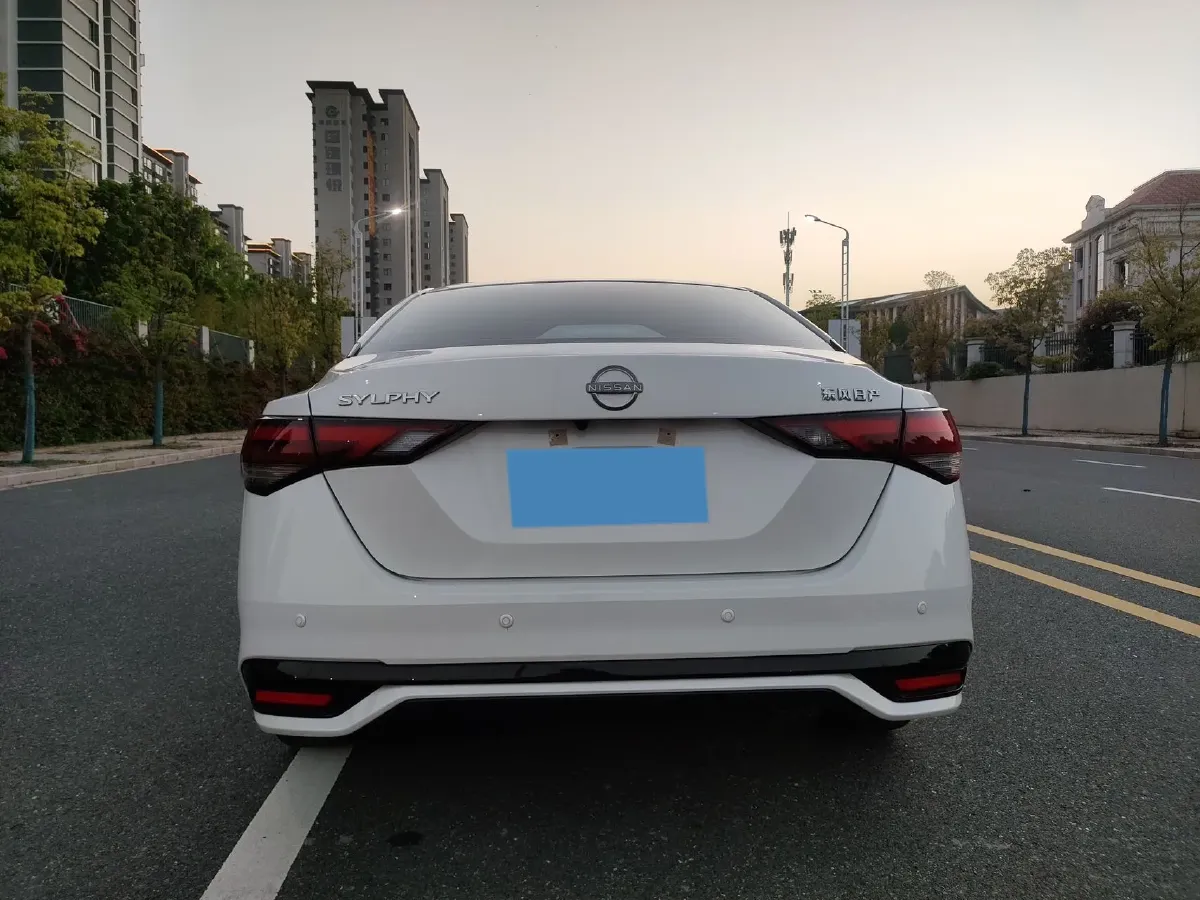 2023 Nissan Sylphy 1.6L 135HP L4 CVT,autocango,china used car exporter,china ev exporter,chinese used car exporter,chinese used ev exporter
