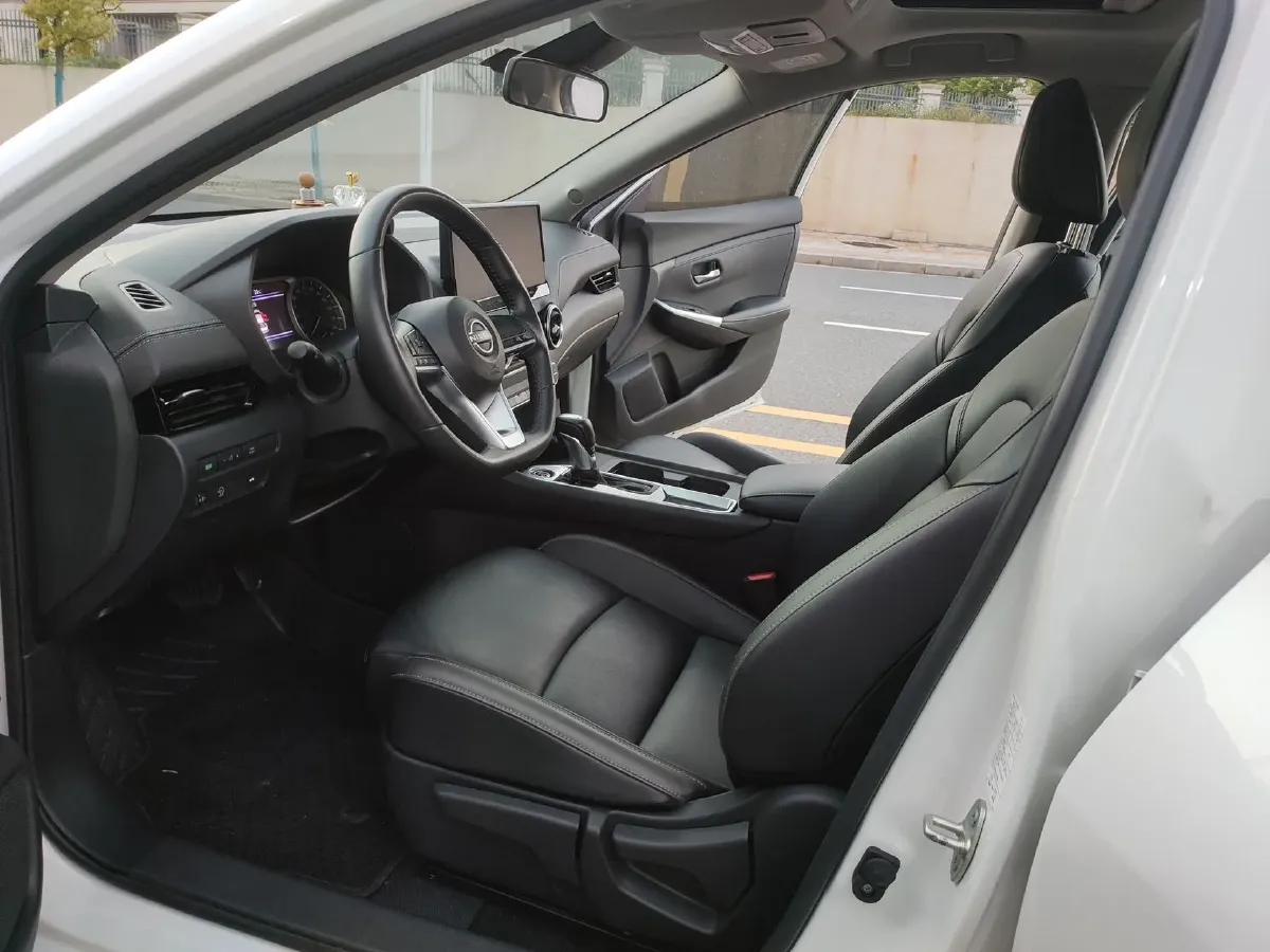 2023 Nissan Sylphy 1.6L 135HP L4 CVT,autocango,china used car exporter,china ev exporter,chinese used car exporter,chinese used ev exporter