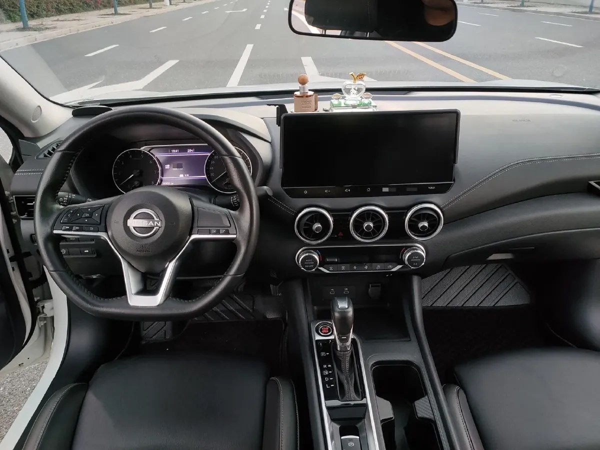 2023 Nissan Sylphy 1.6L 135HP L4 CVT,autocango,china used car exporter,china ev exporter,chinese used car exporter,chinese used ev exporter