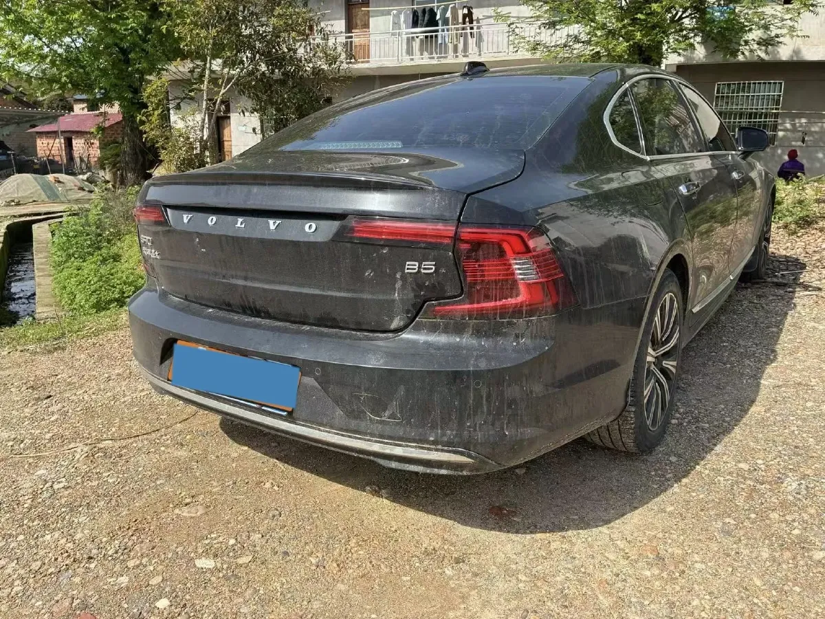 2021 Volvo S90 2.0T 250HP L4 8AT,autocango,china used car exporter,china ev exporter,chinese used car exporter,chinese used ev exporter