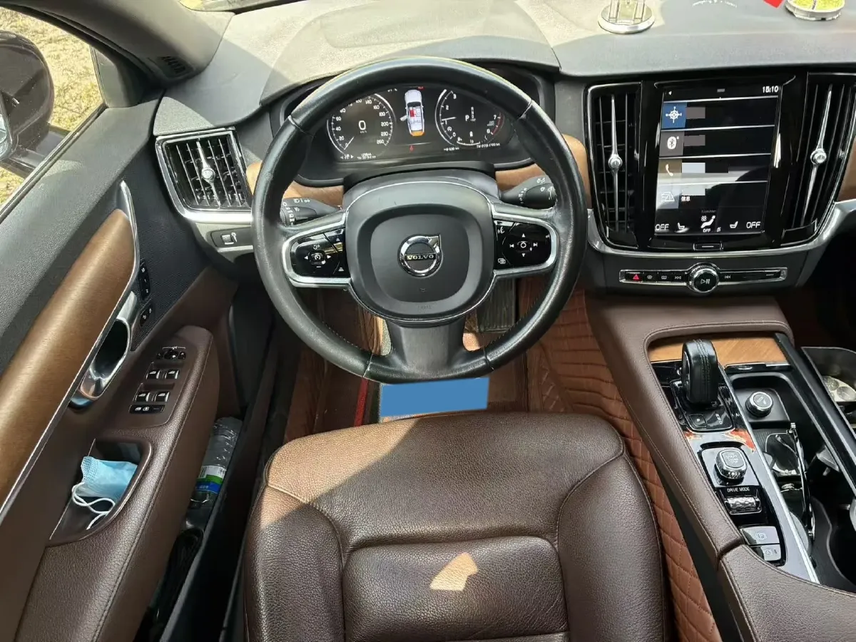 2021 Volvo S90 2.0T 250HP L4 8AT,autocango,china used car exporter,china ev exporter,chinese used car exporter,chinese used ev exporter