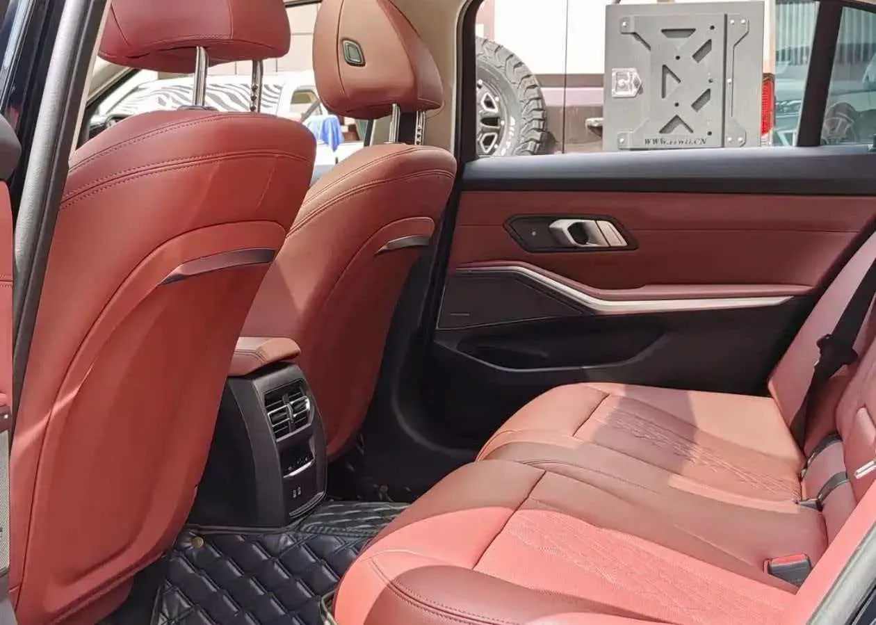 2025 BMW 3 Series 2.0T 245HP L4 8AT,autocango,china used car exporter,china ev exporter,chinese used car exporter,chinese used ev exporter