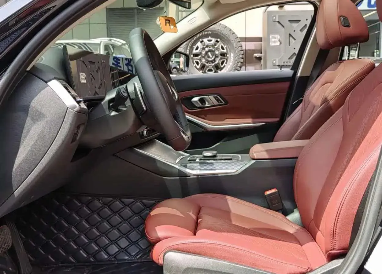 2025 BMW 3 Series 2.0T 245HP L4 8AT,autocango,china used car exporter,china ev exporter,chinese used car exporter,chinese used ev exporter