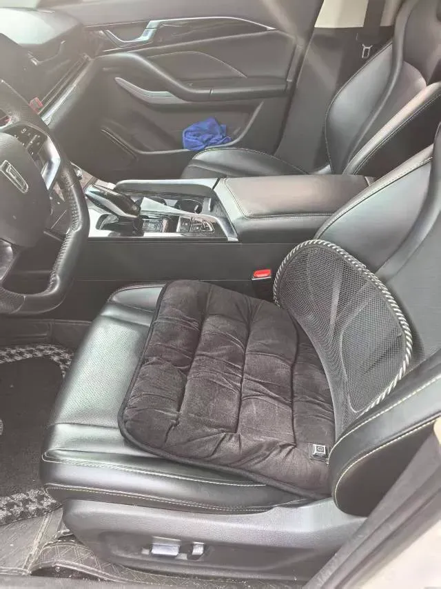 2023 Bestune B70 1.5T 169HP L4 7DCT,autocango,china used car exporter,china ev exporter,chinese used car exporter,chinese used ev exporter