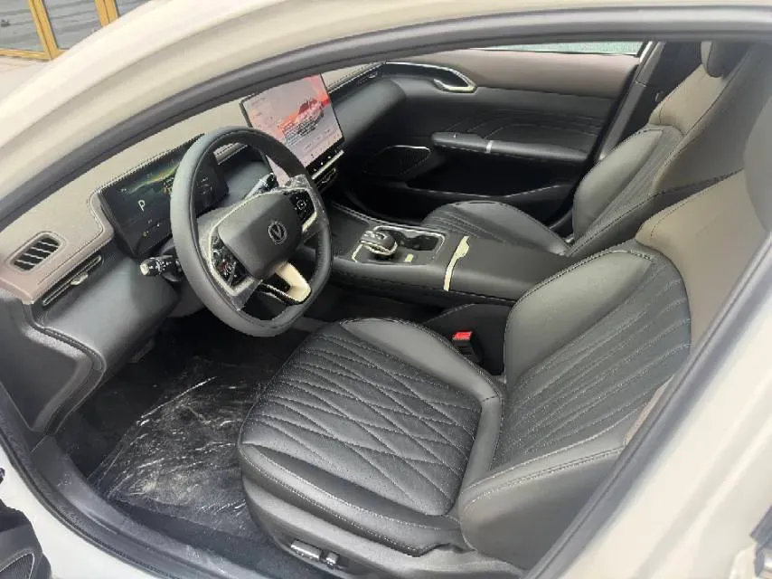 2026 ChangAn Eado 1.5T 192HP L4 7DCT,autocango,china used car exporter,china ev exporter,chinese used car exporter,chinese used ev exporter