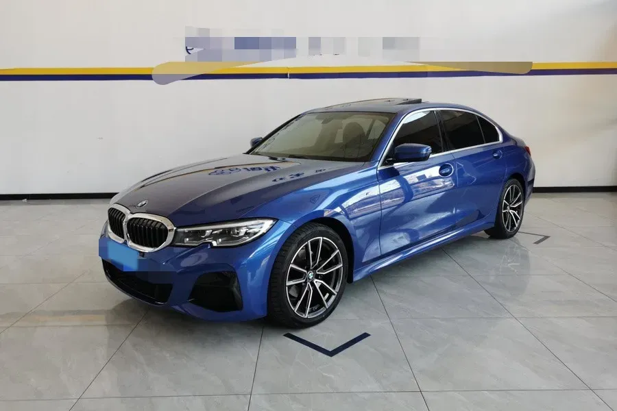 2020 BMW 3 Series 2.0T 156HP L4 8AT,autocango,china used car exporter,china ev exporter,chinese used car exporter,chinese used ev exporter