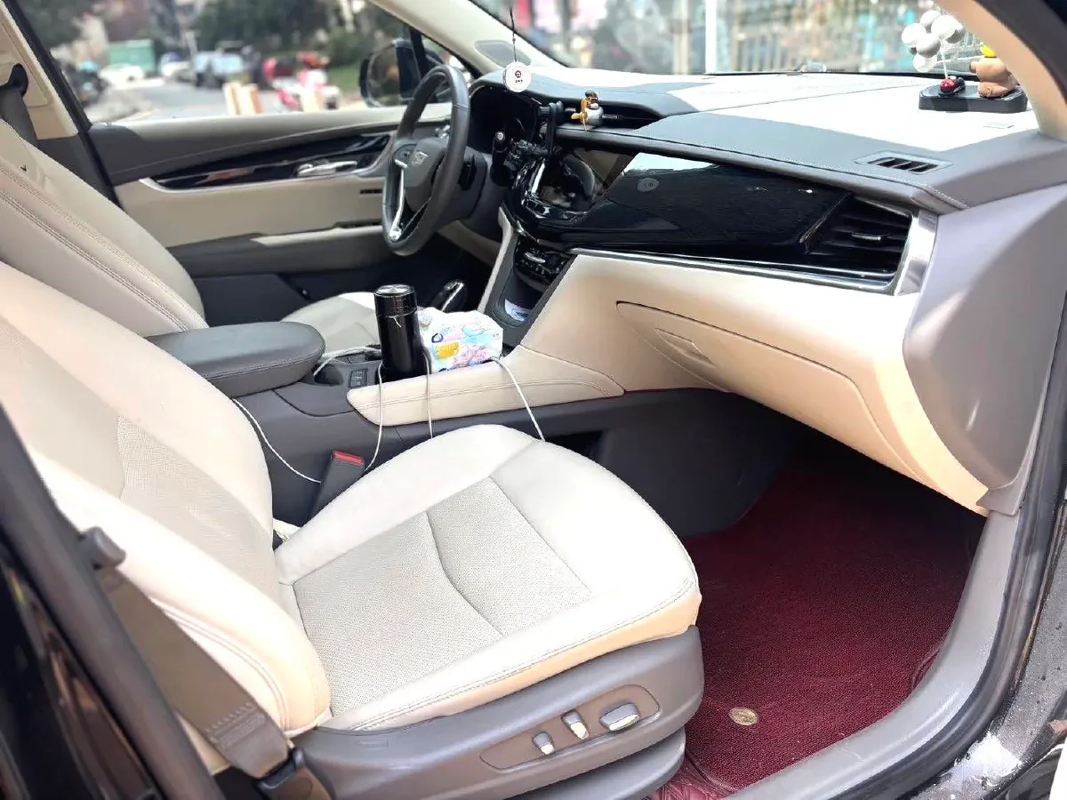 2022 Cadillac XT6 2.0T 237HP L4 9AT,autocango,china used car exporter,china ev exporter,chinese used car exporter,chinese used ev exporter