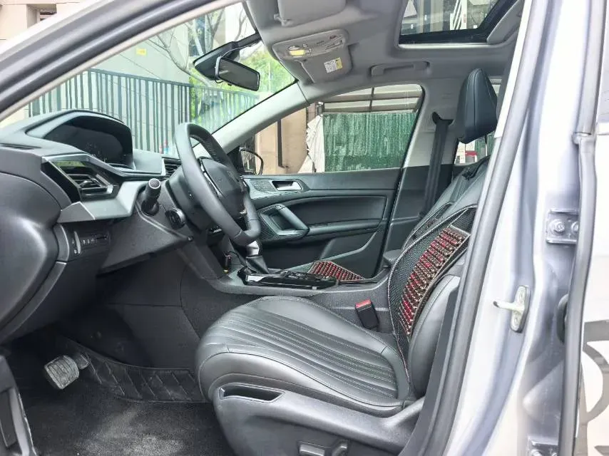 2024 Peugeot 408 1.5T 173HP L4 6AT,autocango,china used car exporter,china ev exporter,chinese used car exporter,chinese used ev exporter