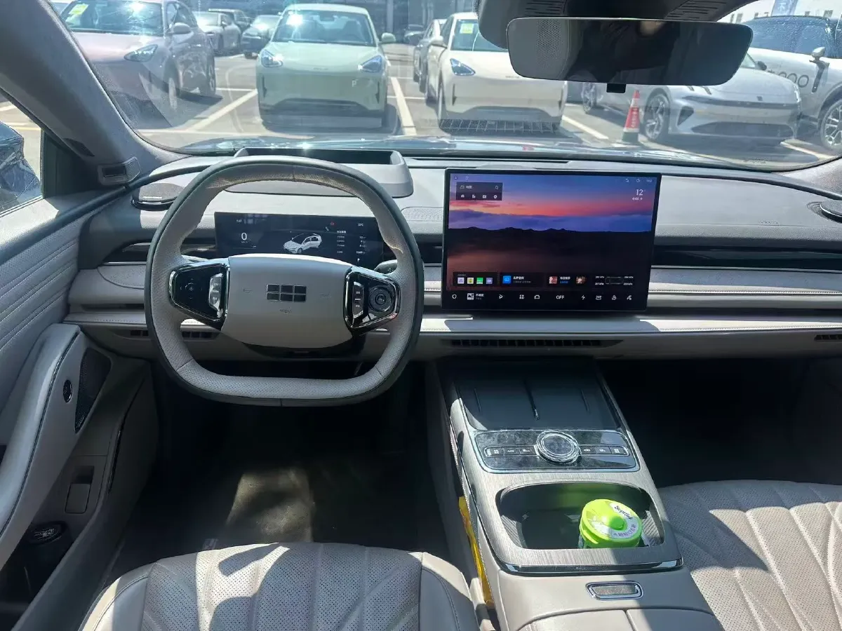 2025 Geely Galaxy Starshine 8 1.5T 163HP L4 3DHT PHEV 27.69KWH,autocango,china used car exporter,china ev exporter,chinese used car exporter,chinese used ev exporter