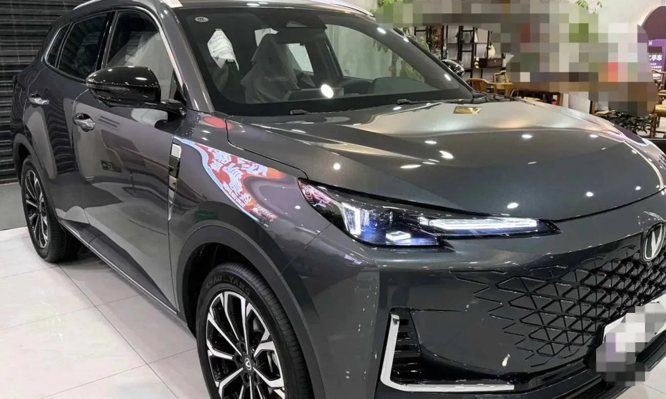 2025 ChangAn CS55PLUS PHEV 1.5L 98HP L4 E-CVT PHEV,autocango,china used car exporter,china ev exporter,chinese used car exporter,chinese used ev exporter