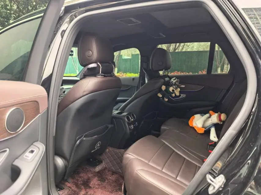 2022 Mercedes-Benz GLC Class 2.0T 258HP L4 9AT,autocango,china used car exporter,china ev exporter,chinese used car exporter,chinese used ev exporter