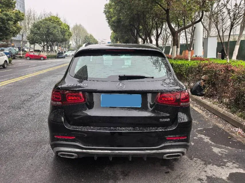 2022 Mercedes-Benz GLC Class 2.0T 258HP L4 9AT,autocango,china used car exporter,china ev exporter,chinese used car exporter,chinese used ev exporter