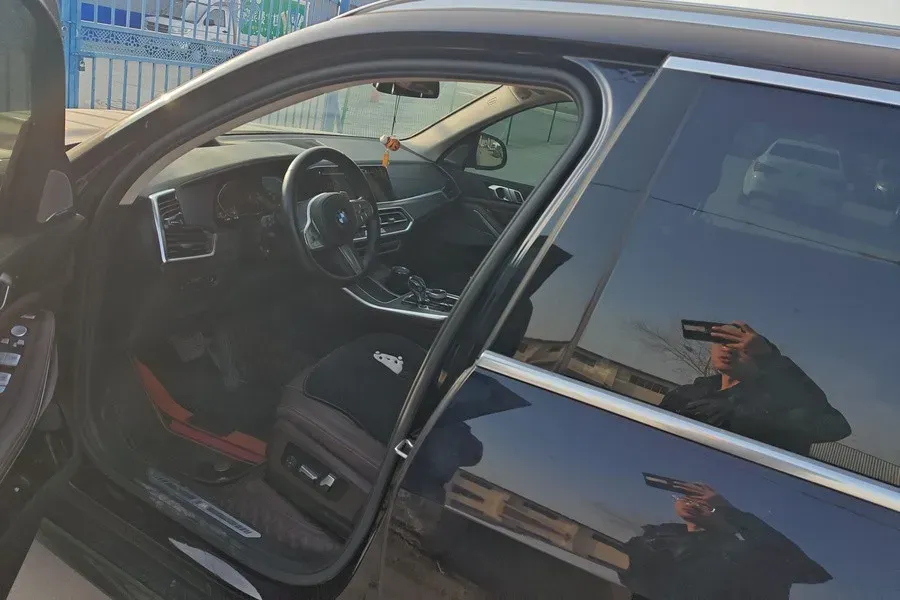 2022 BMW X5 2.0T 245HP L4 8AT,autocango,china used car exporter,china ev exporter,chinese used car exporter,chinese used ev exporter