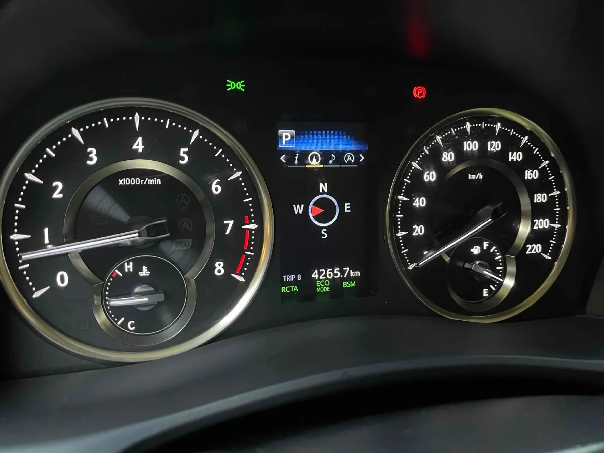 2018 Toyota Alphard 3.5L 301HP V6 8AT,autocango,china used car exporter,china ev exporter,chinese used car exporter,chinese used ev exporter