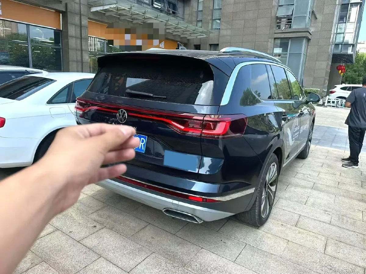 2022 Volkswagen Talagon 2.0T 220HP L4 7DCT,autocango,china used car exporter,china ev exporter,chinese used car exporter,chinese used ev exporter