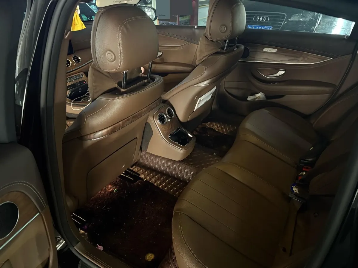 2023 Mercedes-Benz E Class 2.0T 197HP L4 9AT,autocango,china used car exporter,china ev exporter,chinese used car exporter,chinese used ev exporter