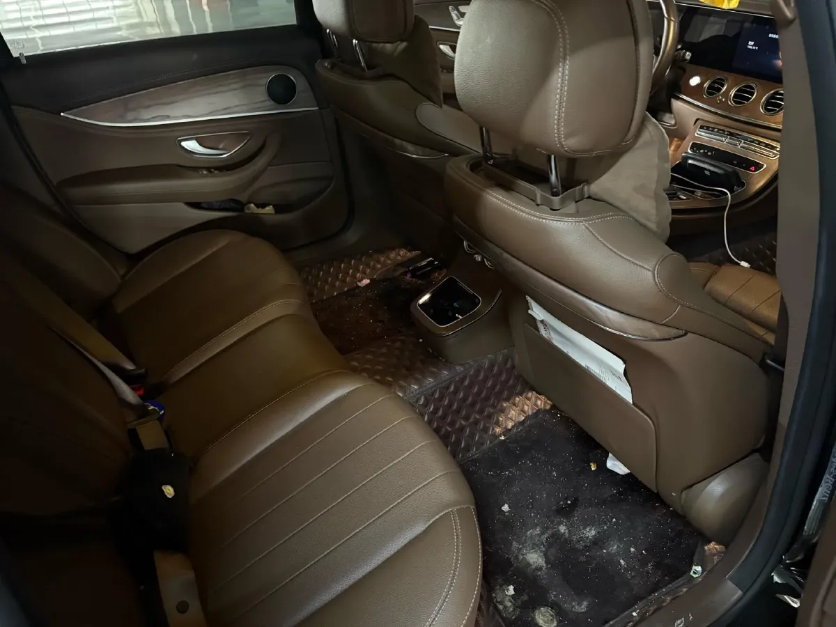 2023 Mercedes-Benz E Class 2.0T 197HP L4 9AT,autocango,china used car exporter,china ev exporter,chinese used car exporter,chinese used ev exporter