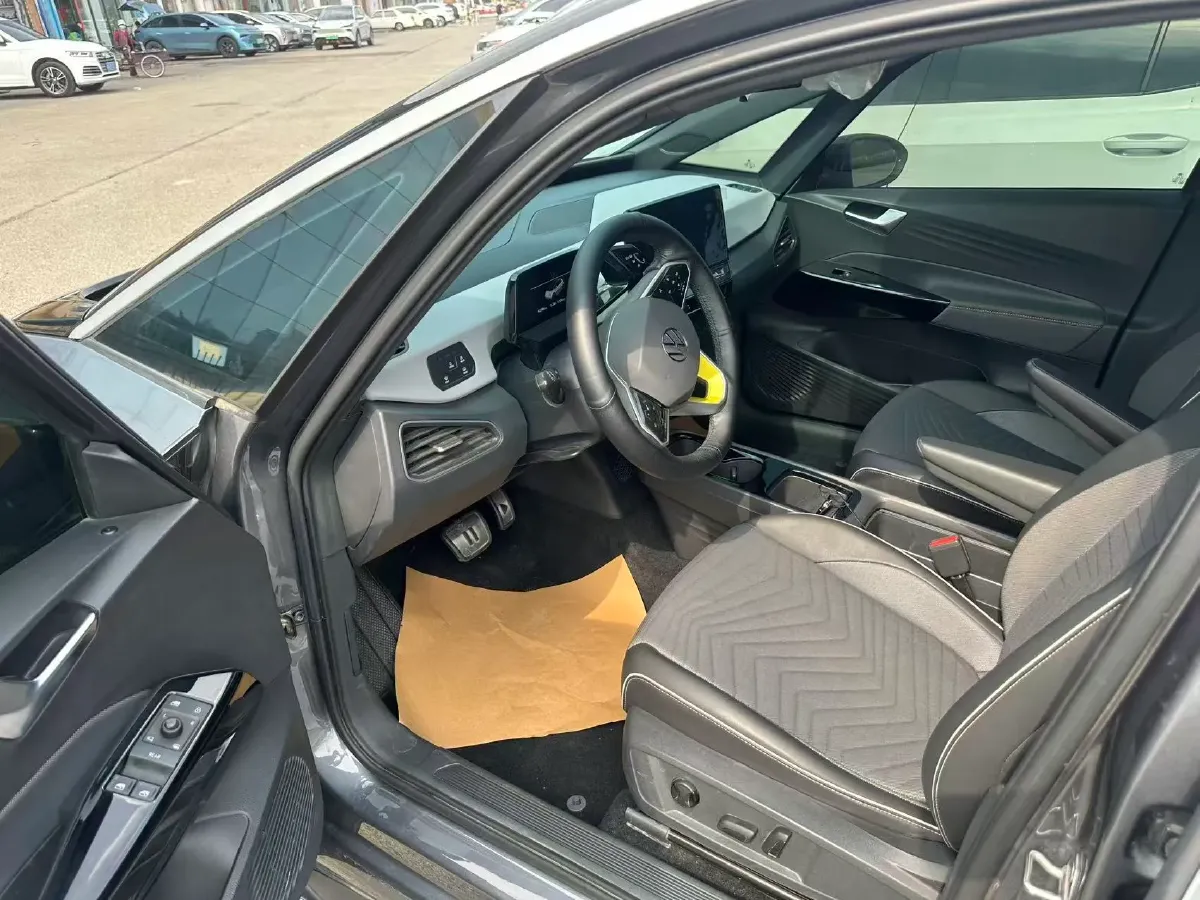 2023 Volkswagen ID.3 BEV 52.8KWH,autocango,china used car exporter,china ev exporter,chinese used car exporter,chinese used ev exporter
