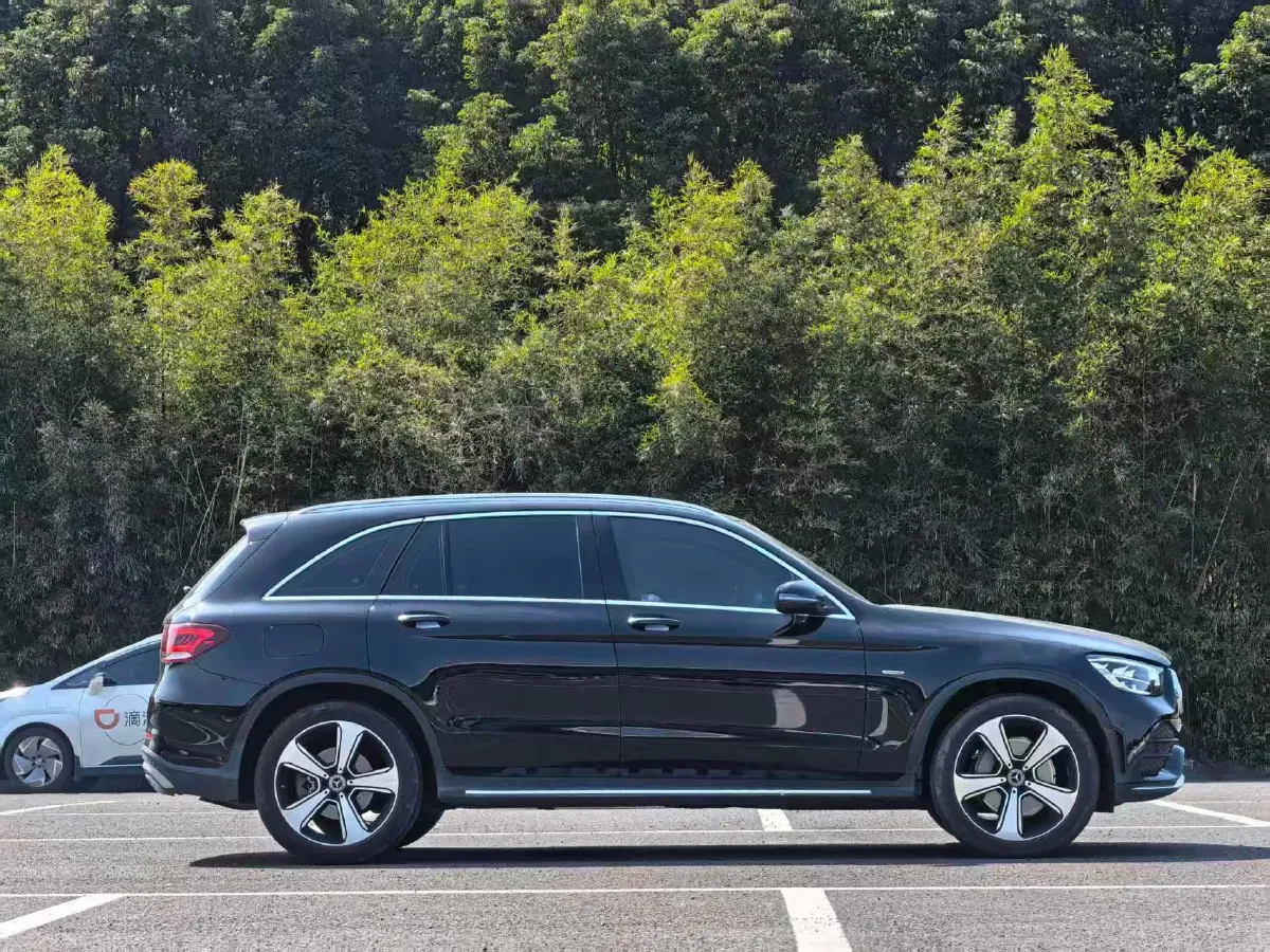 2022 Mercedes-Benz GLC Class 2.0T 258HP L4 9AT,autocango,china used car exporter,china ev exporter,chinese used car exporter,chinese used ev exporter