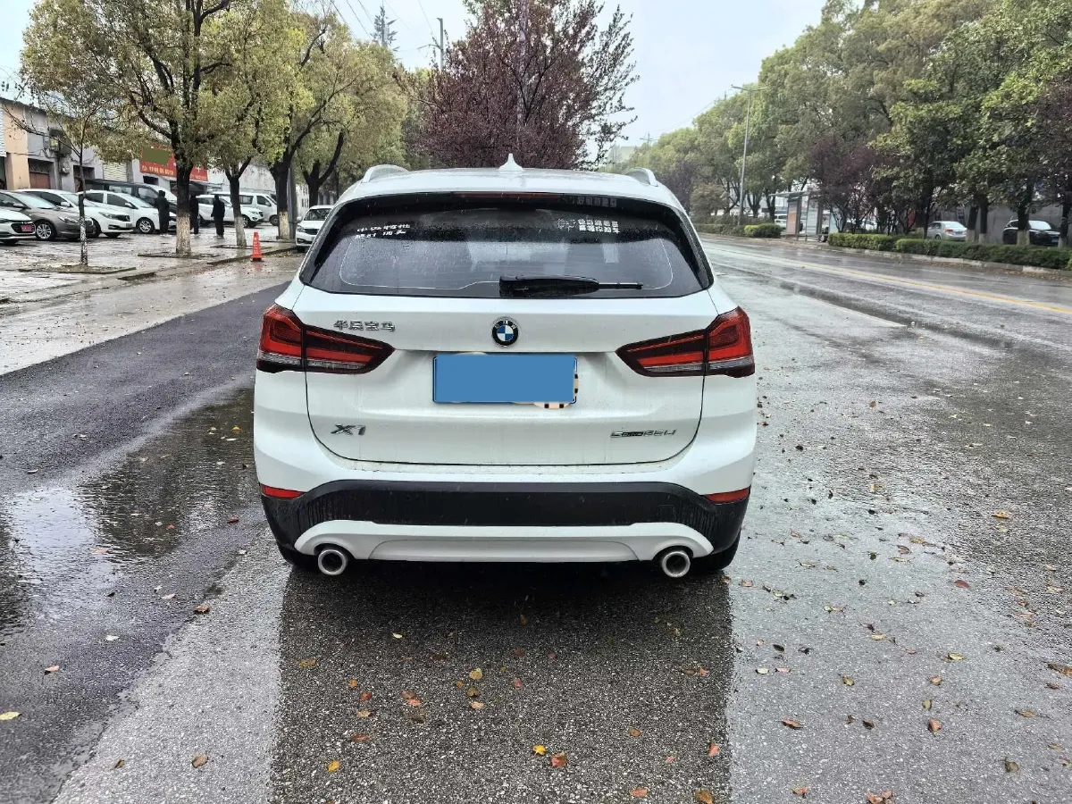 2022 BMW X1 2.0T 192HP L4 7DCT,autocango,china used car exporter,china ev exporter,chinese used car exporter,chinese used ev exporter