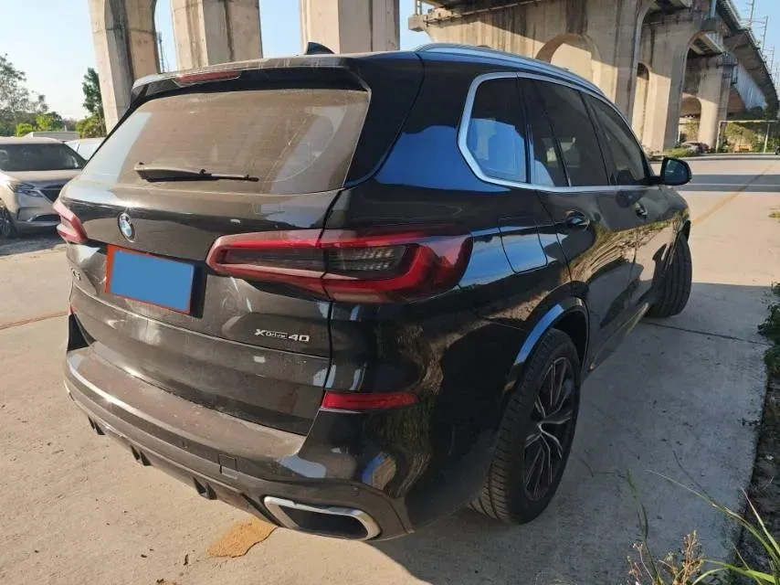 2022 BMW X5 3.0T 340HP L6 8AT,autocango,china used car exporter,china ev exporter,chinese used car exporter,chinese used ev exporter