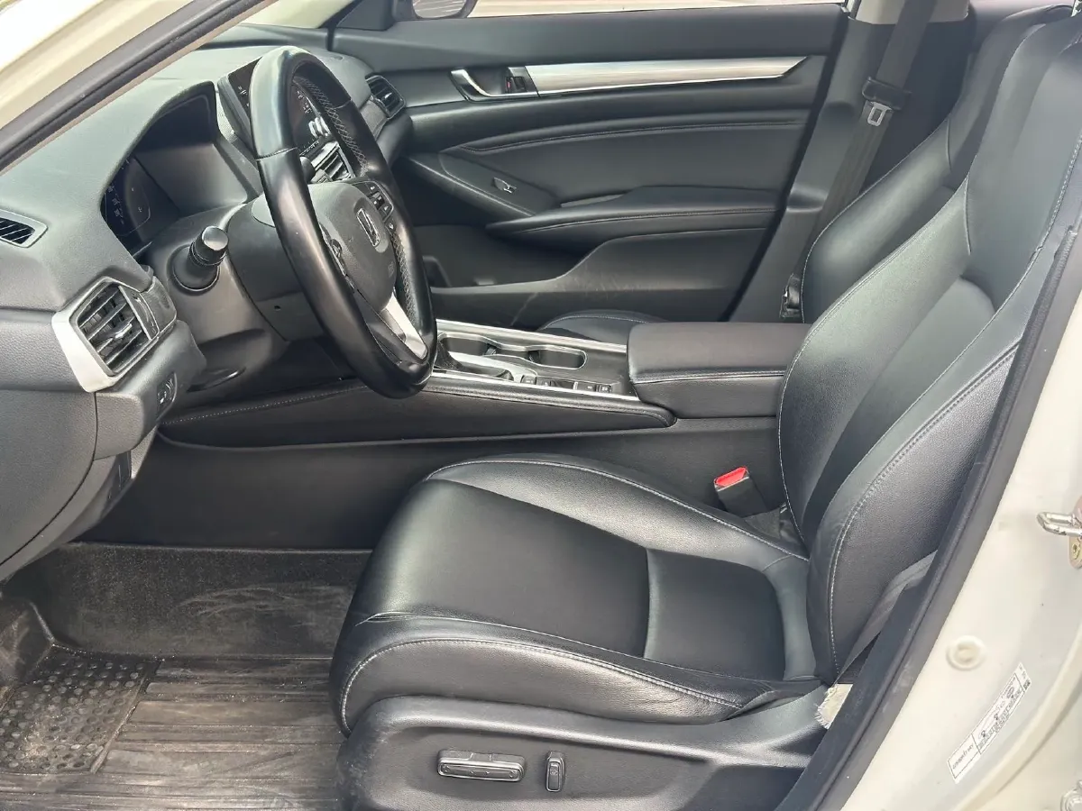 2021 Honda Accord 1.5T 194HP L4 CVT,autocango,china used car exporter,china ev exporter,chinese used car exporter,chinese used ev exporter