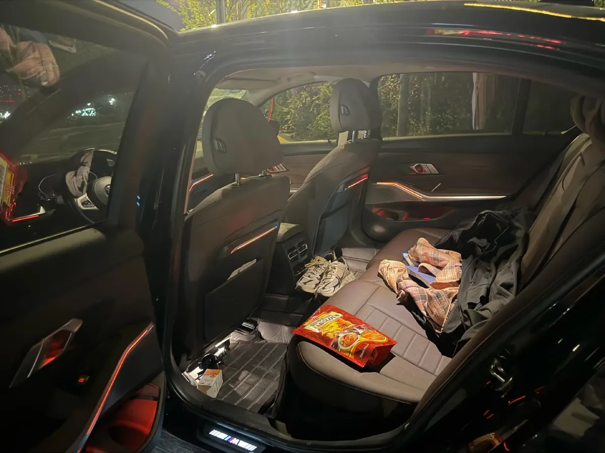 2020 BMW 3 Series 2.0T 184HP L4 8AT,autocango,china used car exporter,china ev exporter,chinese used car exporter,chinese used ev exporter