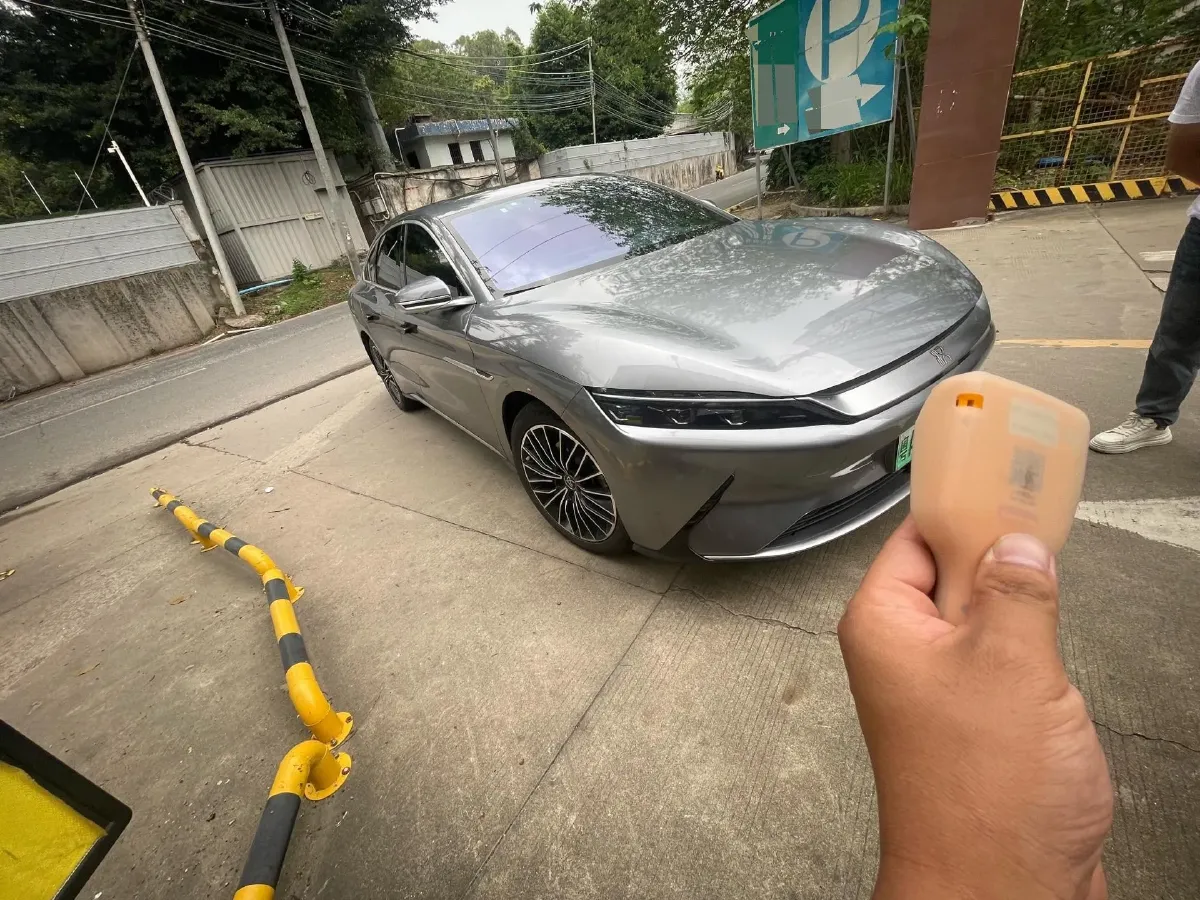 2020 Lincoln MKZ 2.0T 196HP L4 6AT,autocango,china used car exporter,china ev exporter,chinese used car exporter,chinese used ev exporter