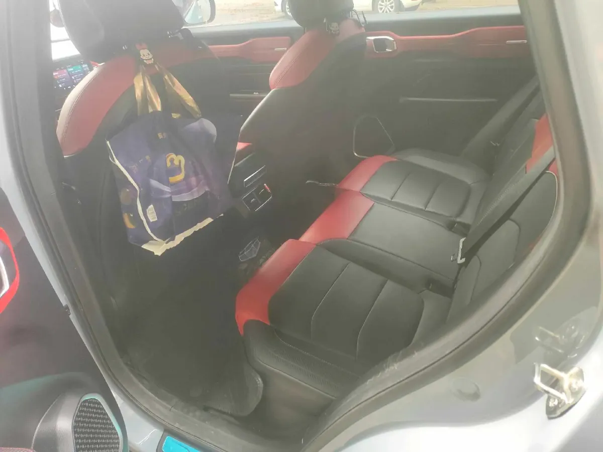 2020 Geely ICON 1.5T 177HP L3 7DCT,autocango,china used car exporter,china ev exporter,chinese used car exporter,chinese used ev exporter