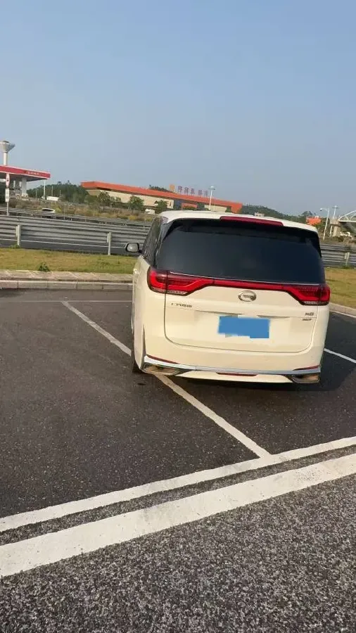 2021 GAC Trumpchi M8 2.0T 252HP L4 8AT,autocango,china used car exporter,china ev exporter,chinese used car exporter,chinese used ev exporter