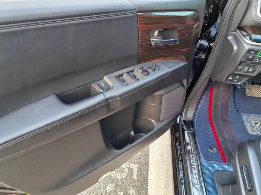 2019 Honda Odyssey 2.0L 146HP L4 E-CVT Hybrid,autocango,china used car exporter,china ev exporter,chinese used car exporter,chinese used ev exporter