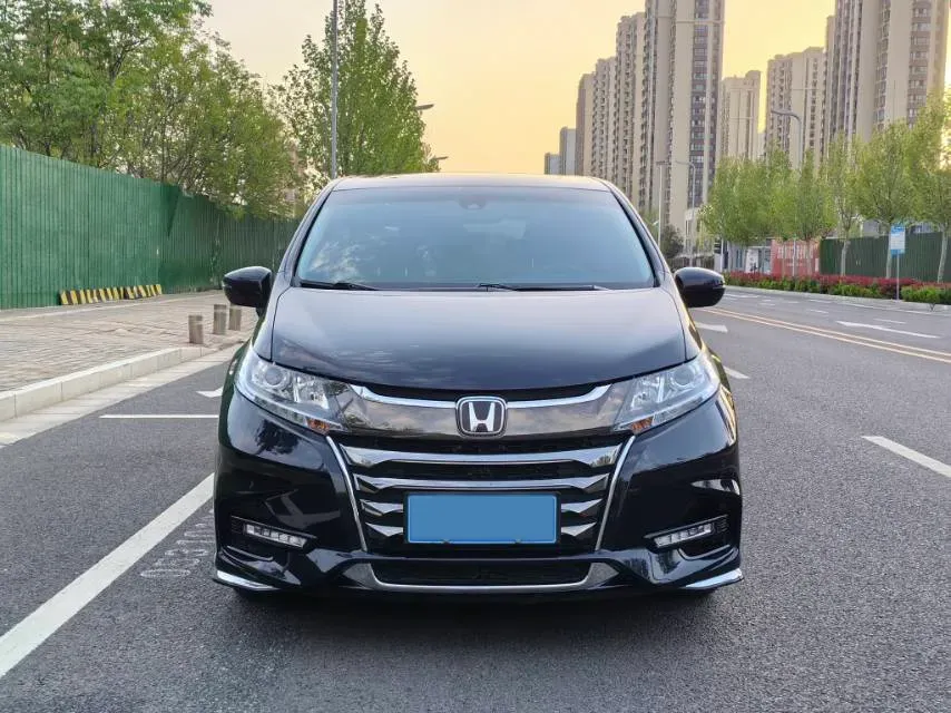 2019 Honda Odyssey 2.0L 146HP L4 E-CVT Hybrid,autocango,china used car exporter,china ev exporter,chinese used car exporter,chinese used ev exporter