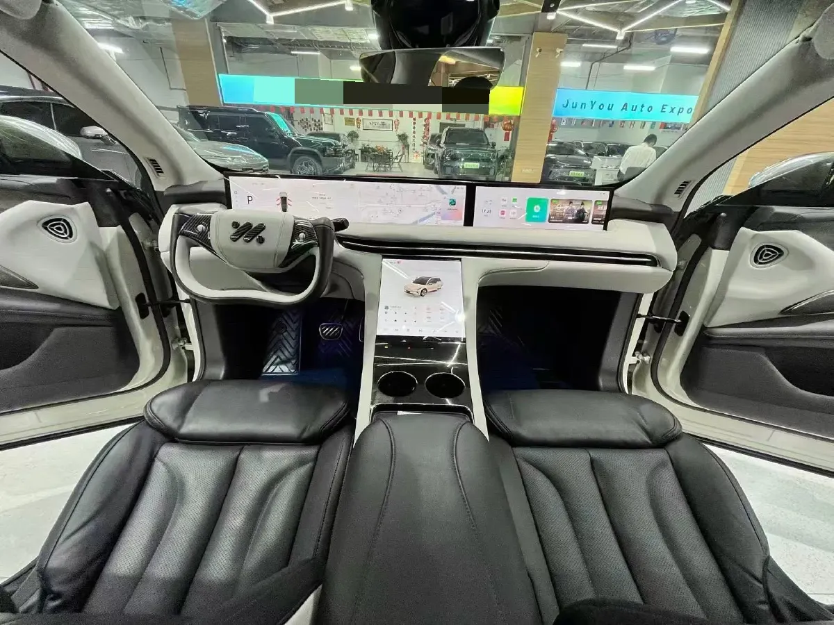 2023 IM LS7 BEV 100KWH,autocango,china used car exporter,china ev exporter,chinese used car exporter,chinese used ev exporter