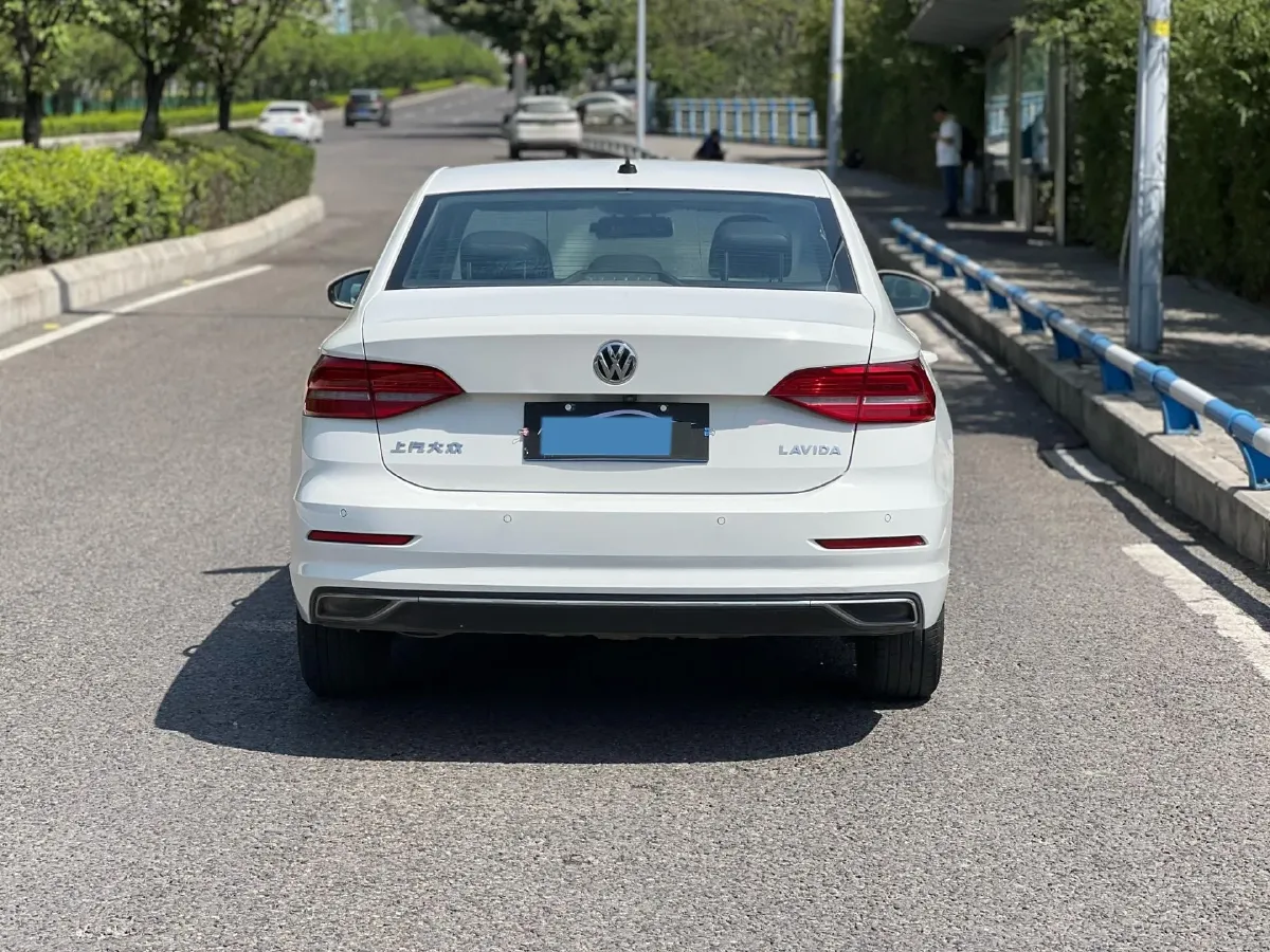 2019 Volkswagen Lavida 1.2T 116HP L4 7DCT,autocango,china used car exporter,china ev exporter,chinese used car exporter,chinese used ev exporter