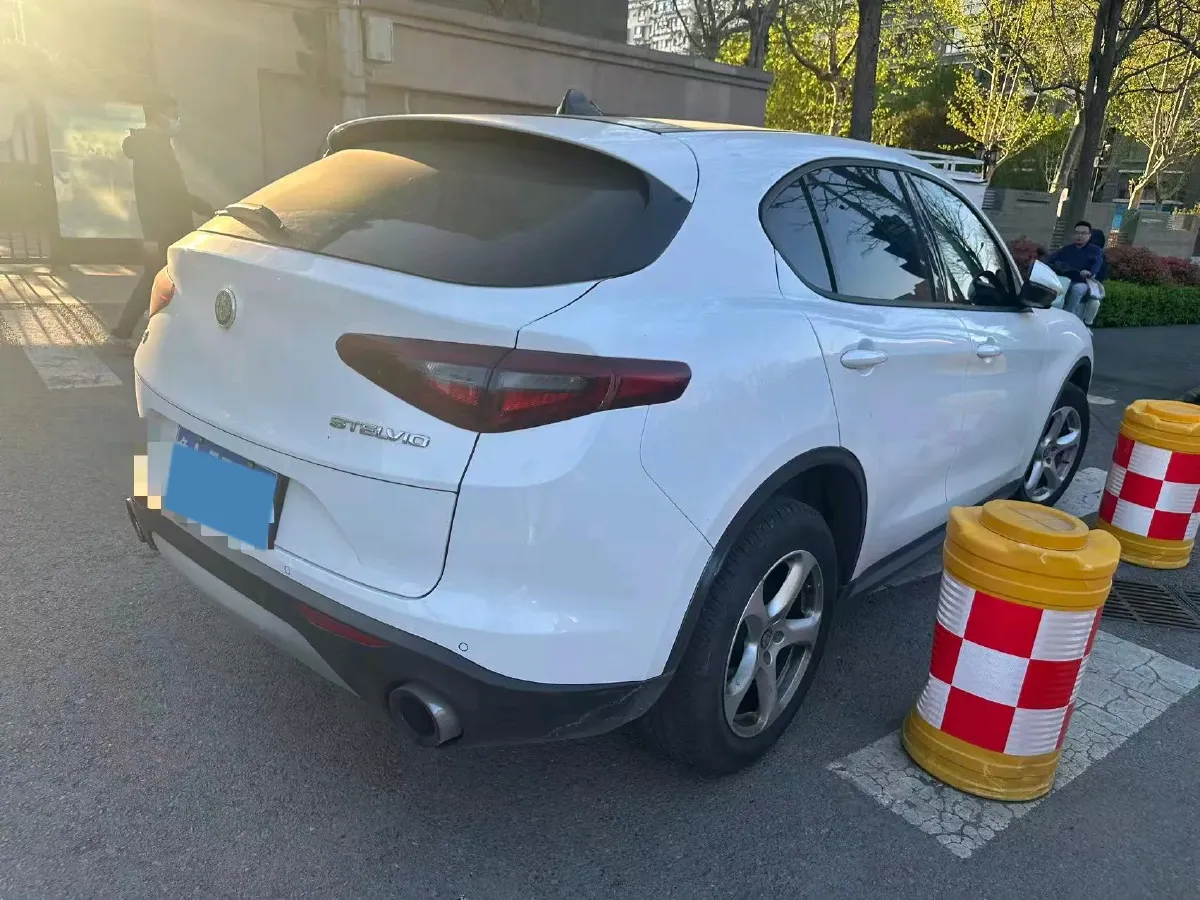 2017 Lexus NX 2.0T 238HP L4 6AT,autocango,china used car exporter,china ev exporter,chinese used car exporter,chinese used ev exporter