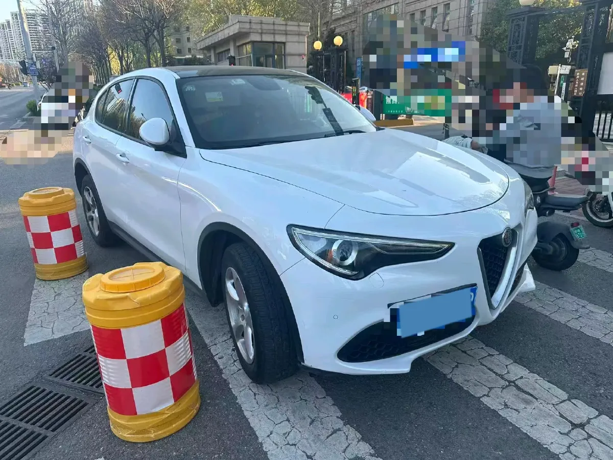 2017 Lexus NX 2.0T 238HP L4 6AT,autocango,china used car exporter,china ev exporter,chinese used car exporter,chinese used ev exporter