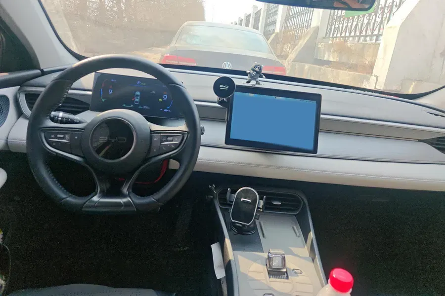 2025 BYD Seal05 DM-i 1.5L 101HP L4 E-CVT PHEV 7.68KWH,autocango,china used car exporter,china ev exporter,chinese used car exporter,chinese used ev exporter