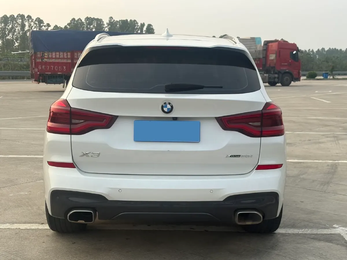 2021 BMW X3 2.0T 252HP L4 8AT,autocango,china used car exporter,china ev exporter,chinese used car exporter,chinese used ev exporter