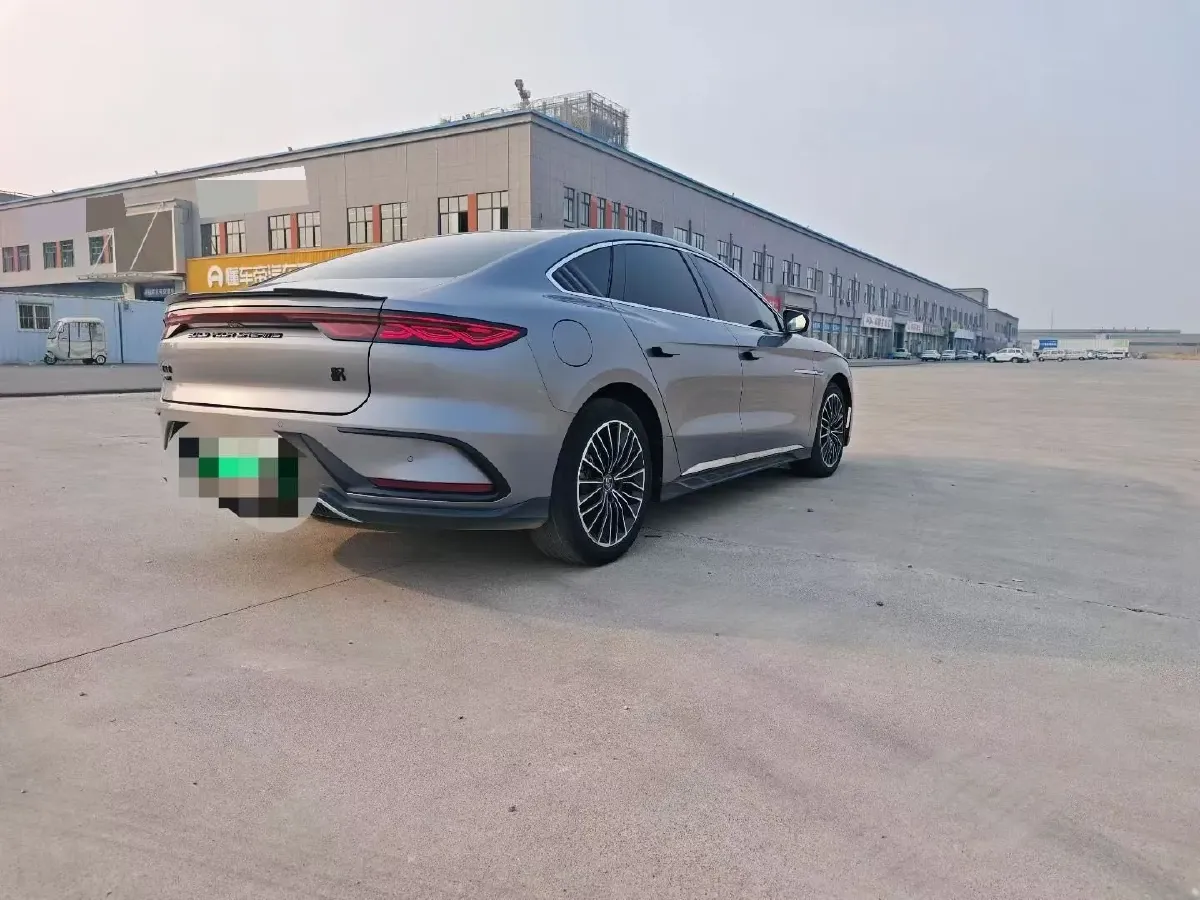 2022 Volkswagen Tiguan L 2.0T 186HP L4 7DCT,autocango,china used car exporter,china ev exporter,chinese used car exporter,chinese used ev exporter