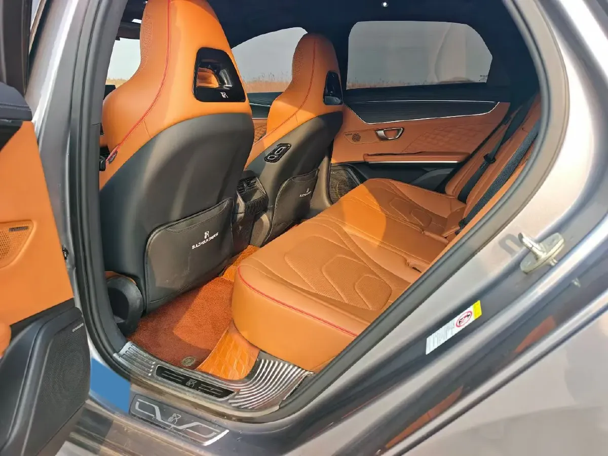 2022 Volkswagen Tiguan L 2.0T 186HP L4 7DCT,autocango,china used car exporter,china ev exporter,chinese used car exporter,chinese used ev exporter