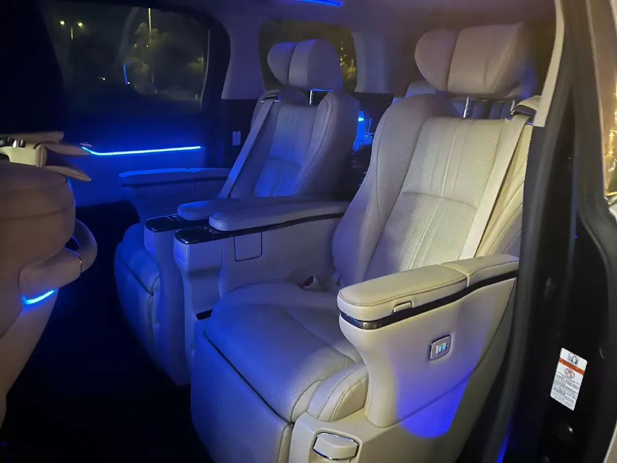 2021 Toyota Alphard 2.5L 117HP L4 E-CVT Hybrid,autocango,china used car exporter,china ev exporter,chinese used car exporter,chinese used ev exporter