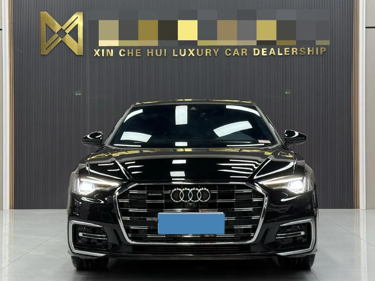 2022 Audi A6L 2.0T 224HP L4 7DCT,autocango,china used car exporter,china ev exporter,chinese used car exporter,chinese used ev exporter