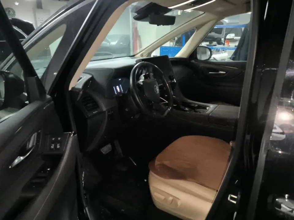 2024 Toyota Alphard 2.5L 190HP L4 E-CVT Hybrid,autocango,china used car exporter,china ev exporter,chinese used car exporter,chinese used ev exporter