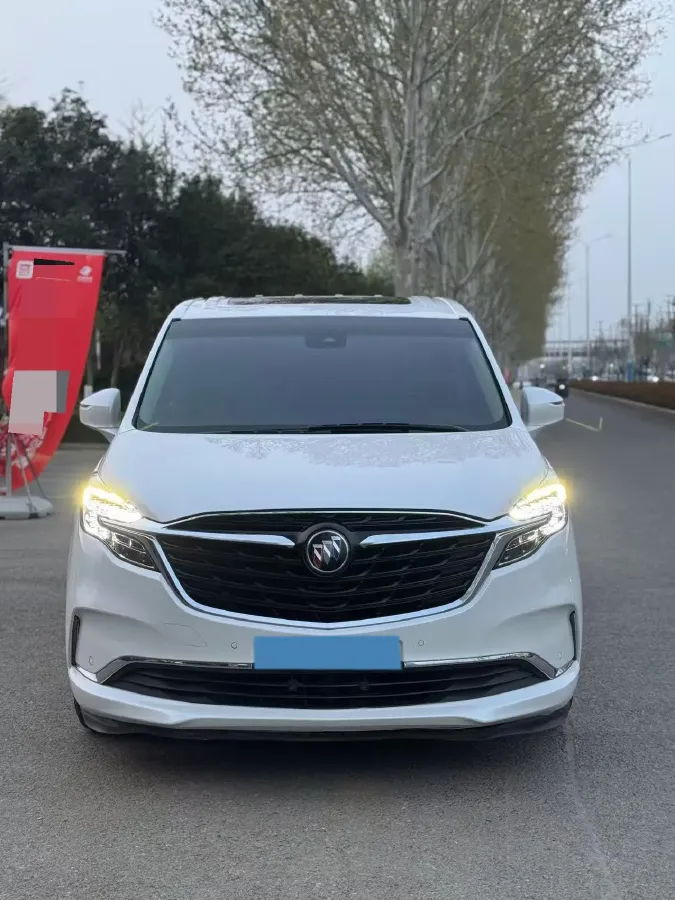 2022 Buick GL8 2.0T 237HP L4 9AT,autocango,china used car exporter,china ev exporter,chinese used car exporter,chinese used ev exporter