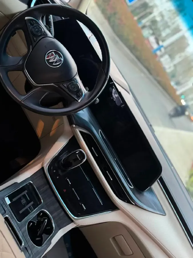 2022 Buick GL8 2.0T 237HP L4 9AT,autocango,china used car exporter,china ev exporter,chinese used car exporter,chinese used ev exporter