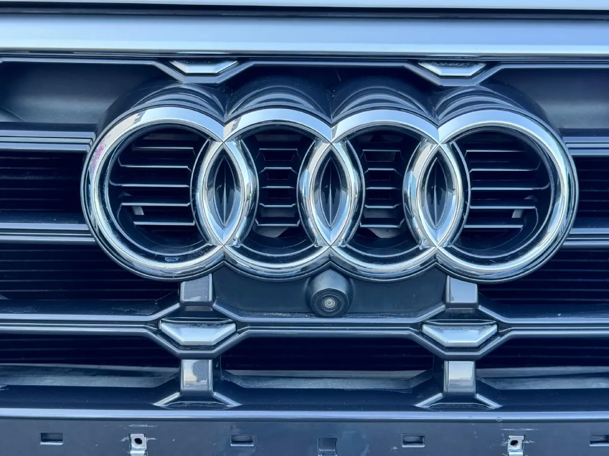 2022 Audi Q3 1.4T 150HP L4 7DCT,autocango,china used car exporter,china ev exporter,chinese used car exporter,chinese used ev exporter