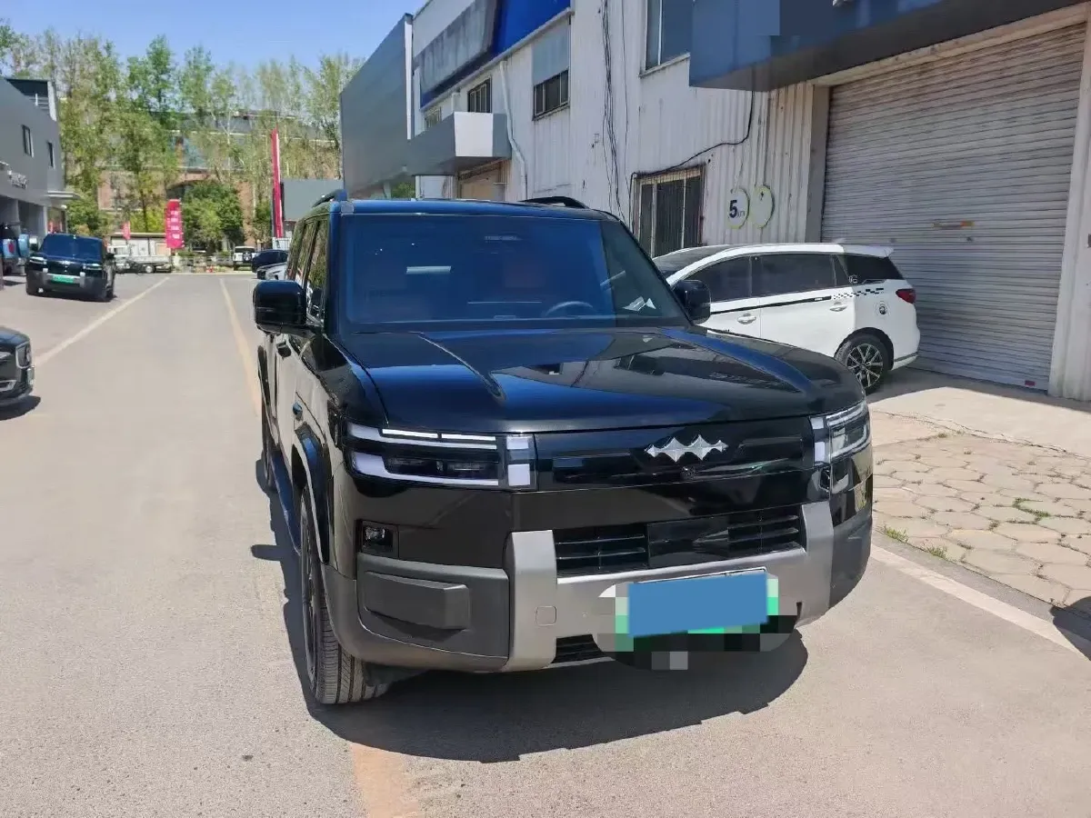 2025 FangChengBao Tai 7 1.5T 156HP L4 E-CVT PHEV,autocango,china used car exporter,china ev exporter,chinese used car exporter,chinese used ev exporter