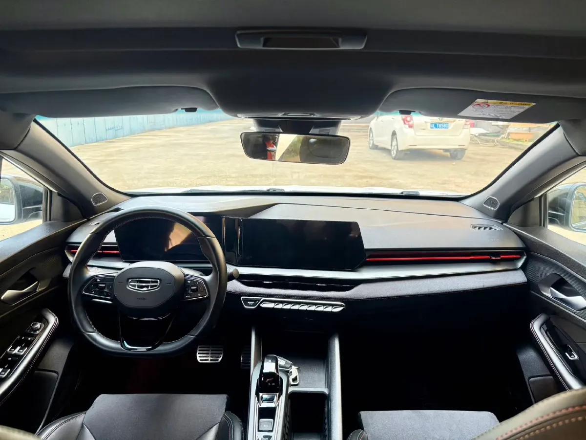 2022 Geely Binray 1.5T 181HP L4 7DCT,autocango,china used car exporter,china ev exporter,chinese used car exporter,chinese used ev exporter