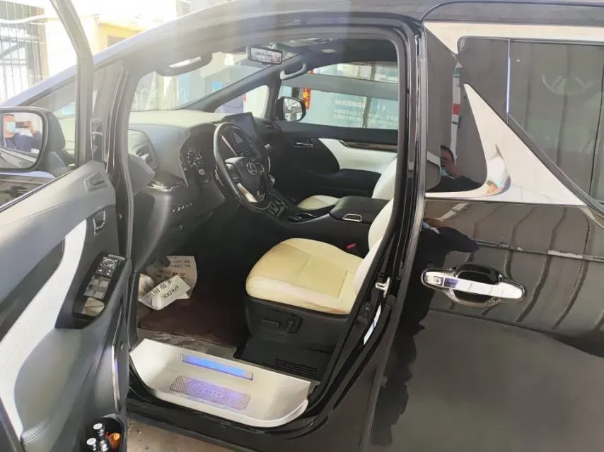 2020 Lexus LM 2.5L 117HP L4 E-CVT Hybrid,autocango,china used car exporter,china ev exporter,chinese used car exporter,chinese used ev exporter